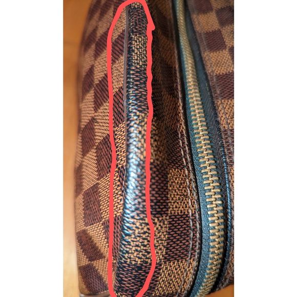 Louis Vuitton Damier Ebene Toiletry Bag 25 - Picture 12 of 12